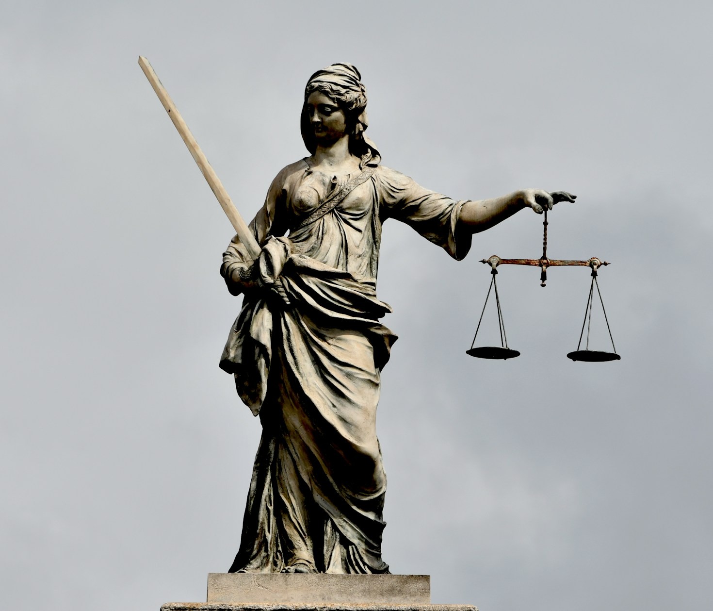 Navigating Complex Corporate Law Requirements